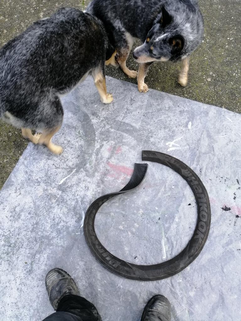 Name:  tyre02.jpg
Views: 267
Size:  169.7 KB