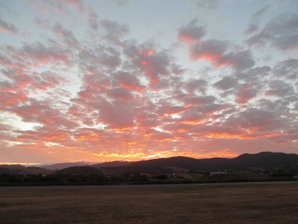 Name:  sunrise.jpg
Views: 311
Size:  59.4 KB