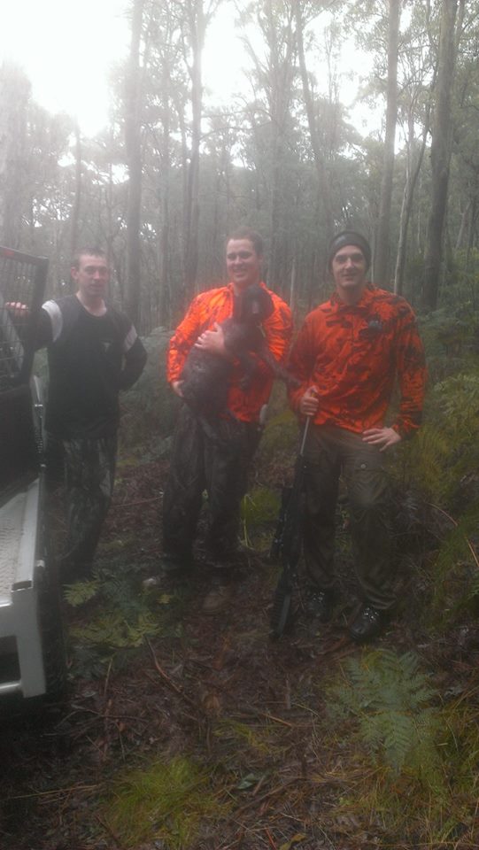 Name:  Nunya Boys - Me, Ballan and Stumpy.jpg
Views: 600
Size:  76.7 KB