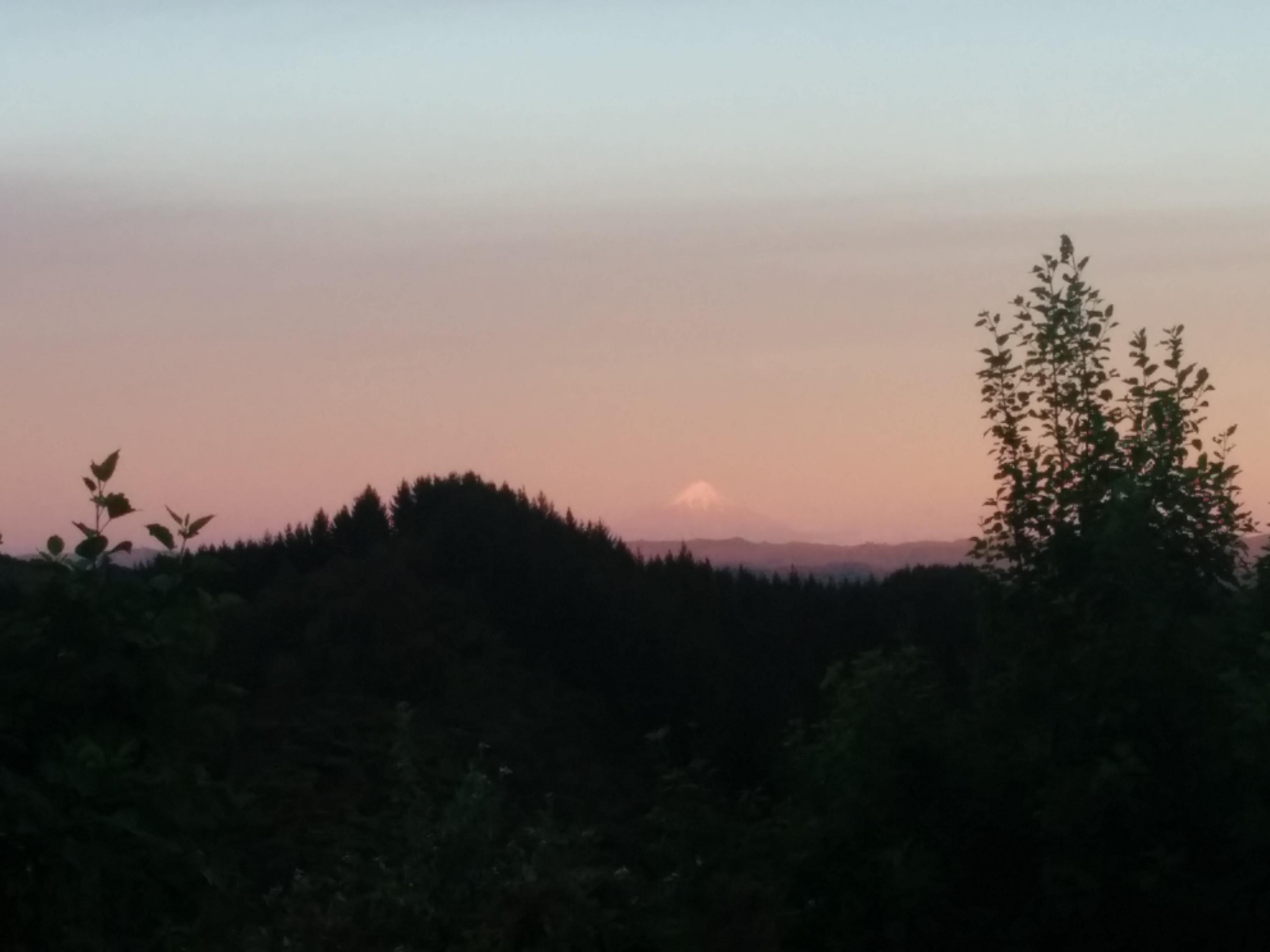 Name:  mt-taranaki.jpg
Views: 517
Size:  931.4 KB