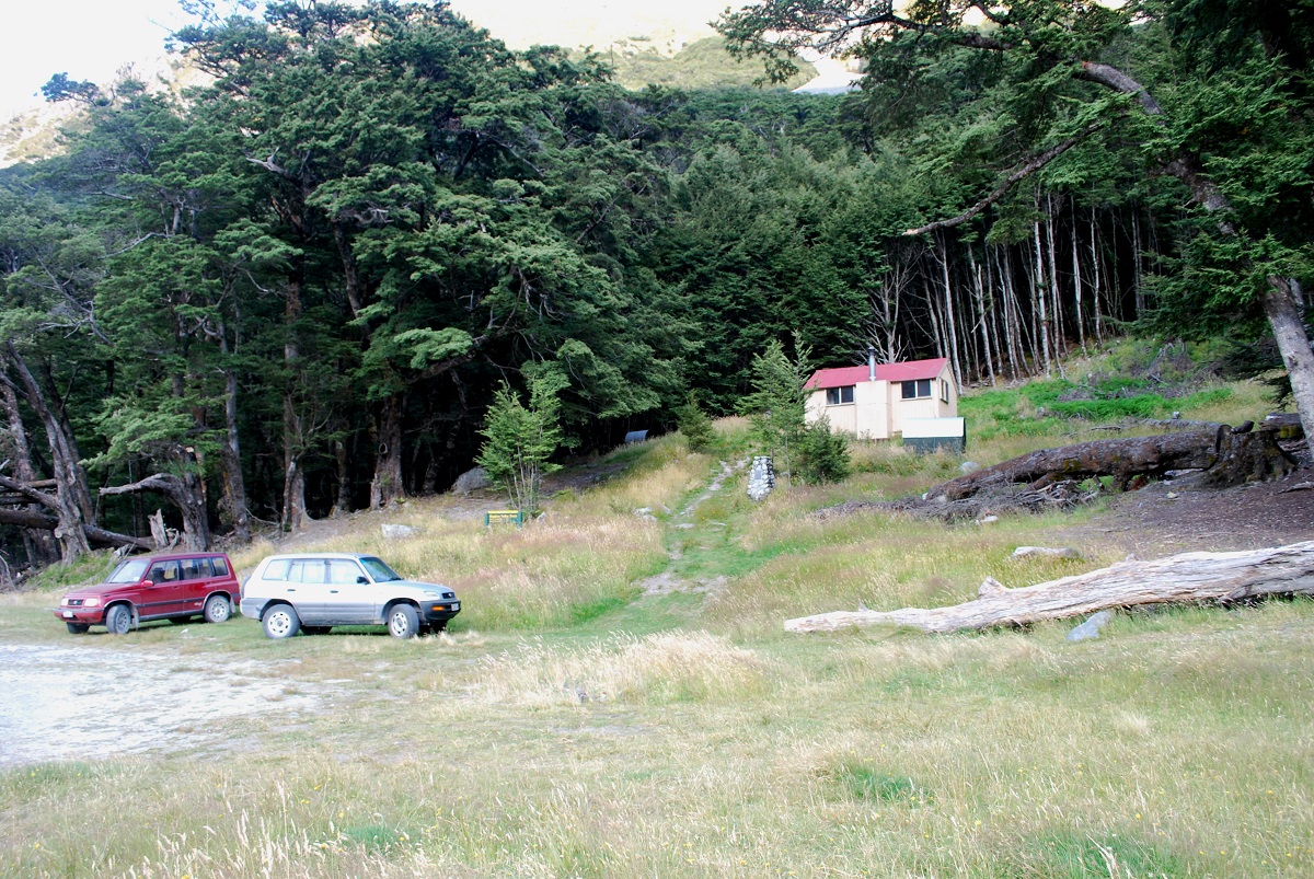 Name:  Monument Hut.JPG
Views: 2063
Size:  559.1 KB