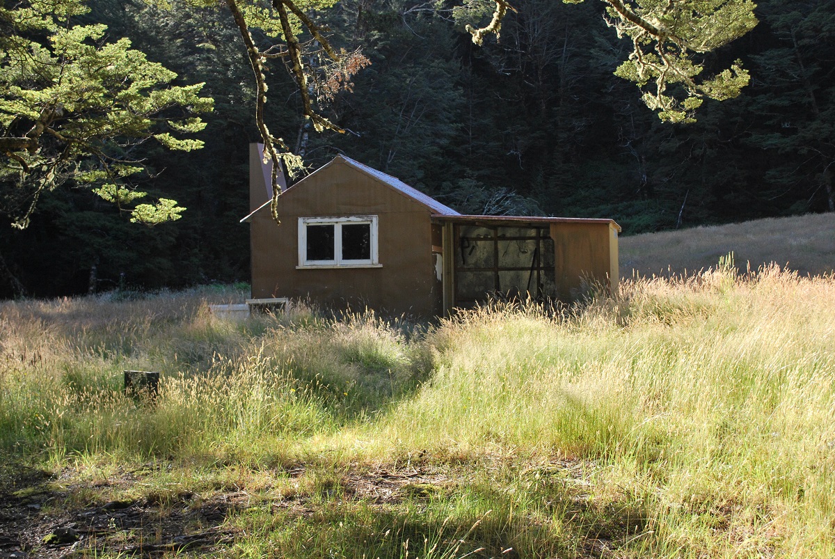 Name:  Cullers Hut.JPG
Views: 1994
Size:  581.2 KB