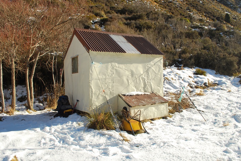 Name:  Old Hut.JPG
Views: 2668
Size:  293.5 KB
