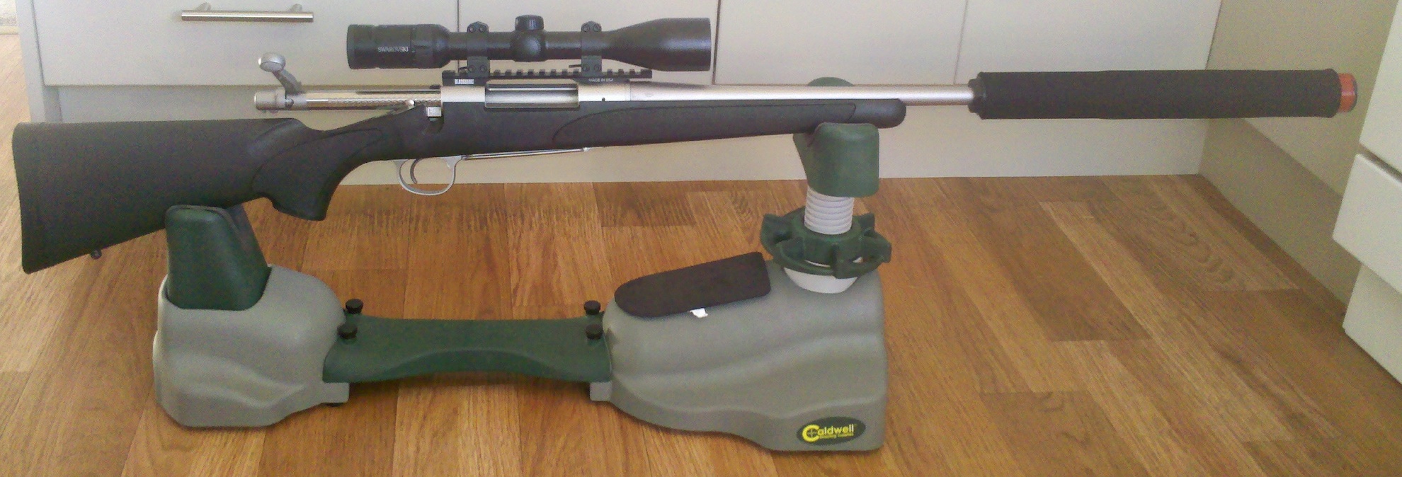 Name:  270 rem 700 SPSS & Swaro 3-10x42.jpg
Views: 1055
Size:  459.2 KB