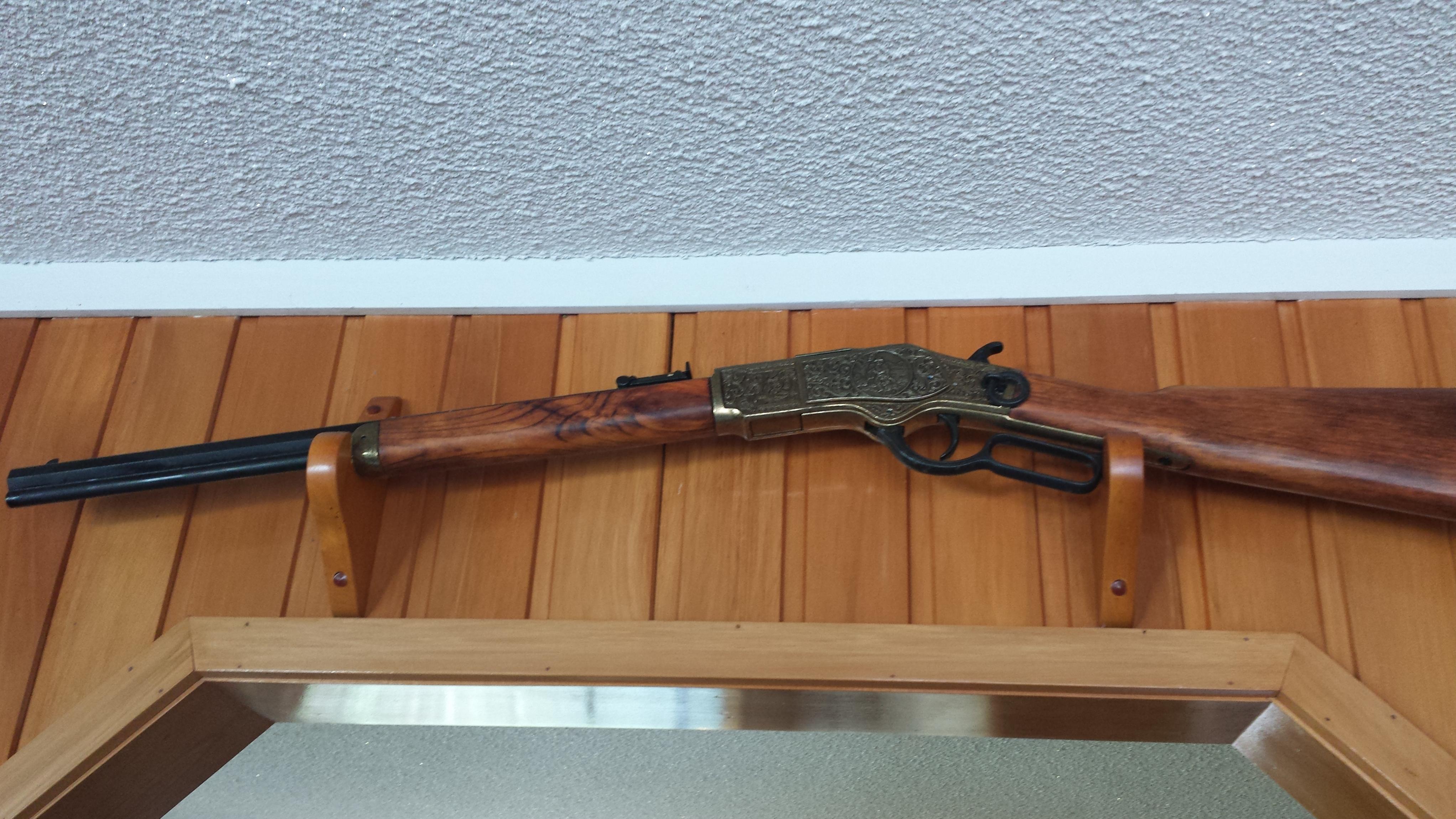 Name:  rifle.jpg
Views: 545
Size:  973.3 KB