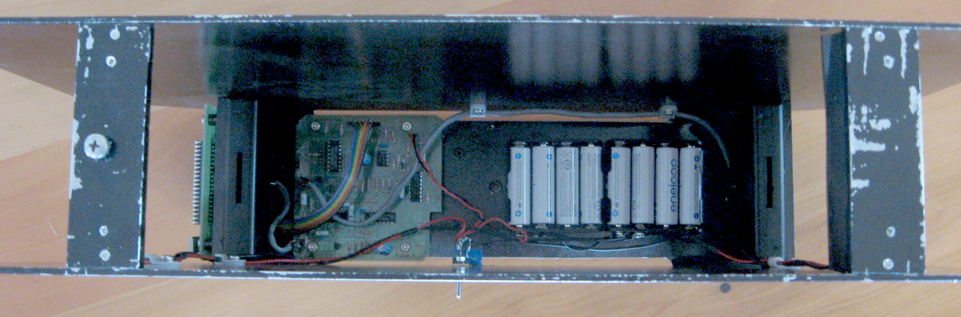 Name:  looking into the chassis.jpg
Views: 678
Size:  536.7 KB