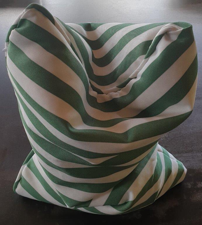 Name:  RearBagRest1.jpg
Views: 511
Size:  97.1 KB