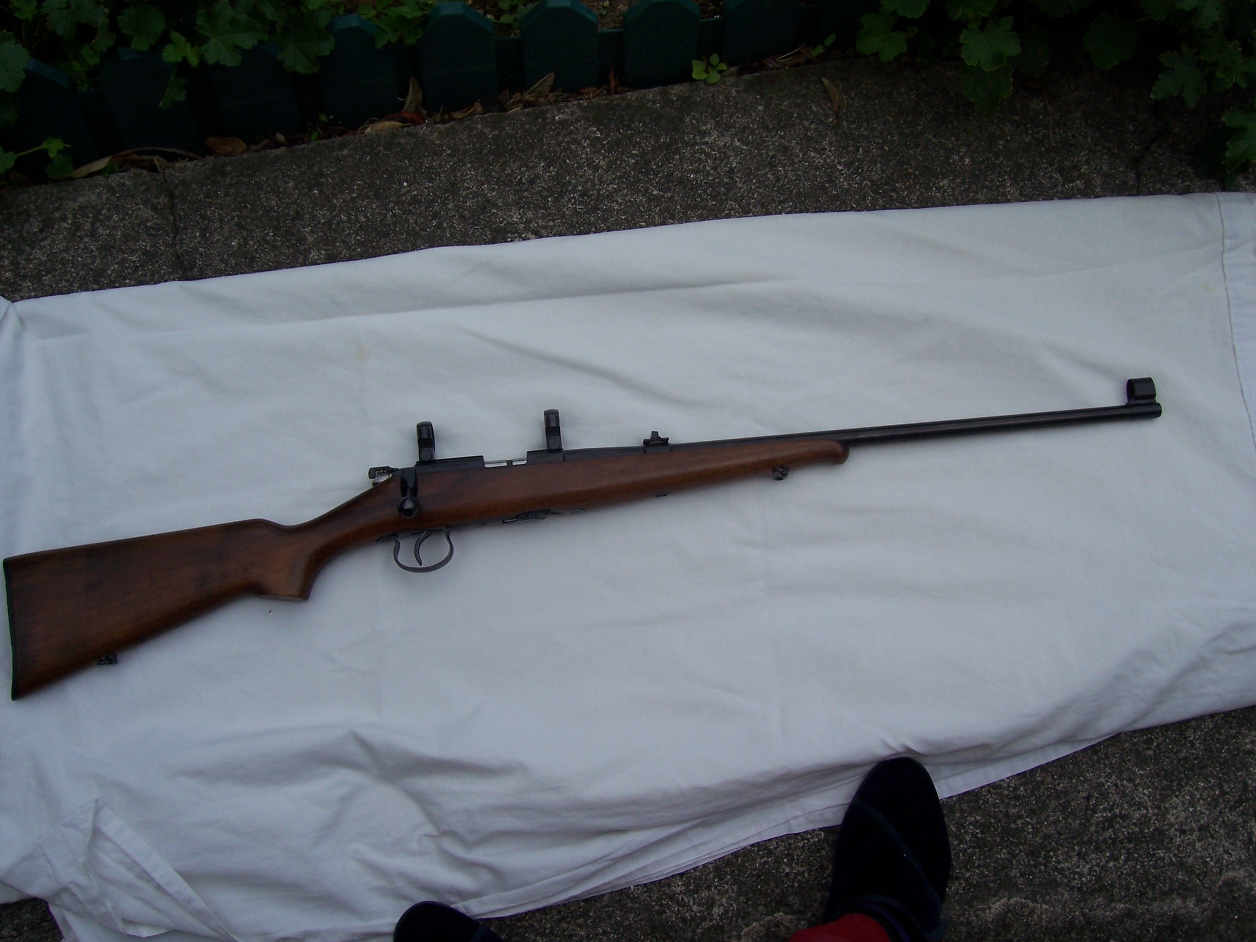 Name:  Rifle 22 Brno 001.JPG
Views: 3156
Size:  635.3 KB