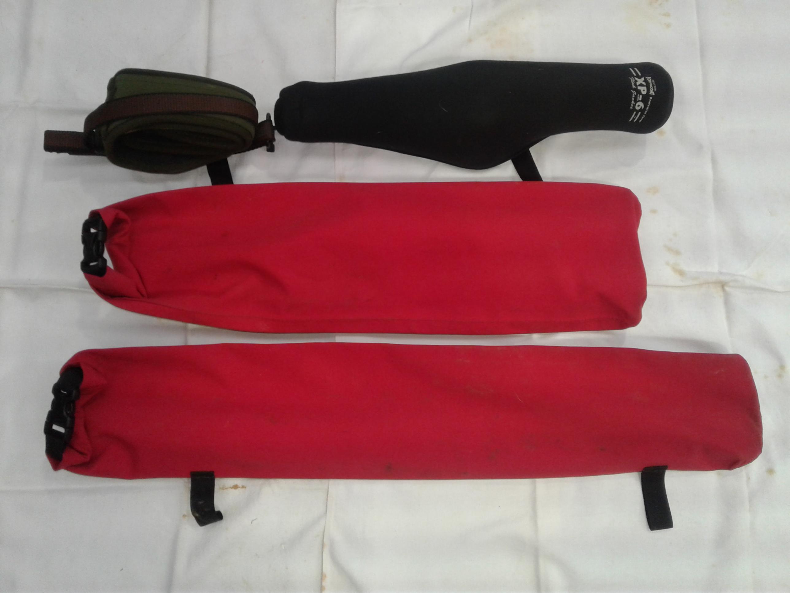 Name:  dry bag 3 stowed .jpg
Views: 517
Size:  228.5 KB