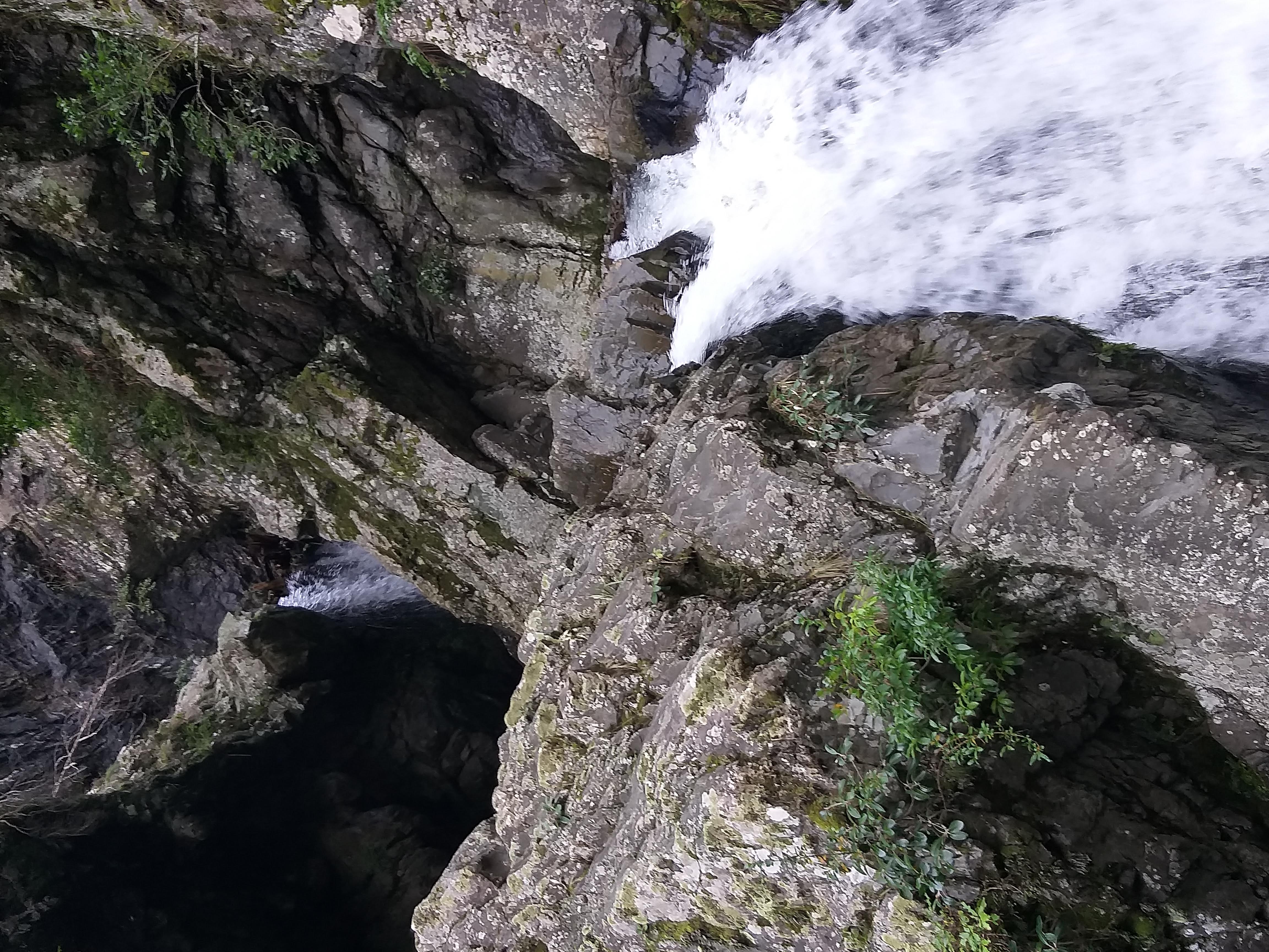 Name:  upper falls (2) - Copy.jpg
Views: 568
Size:  1.73 MB