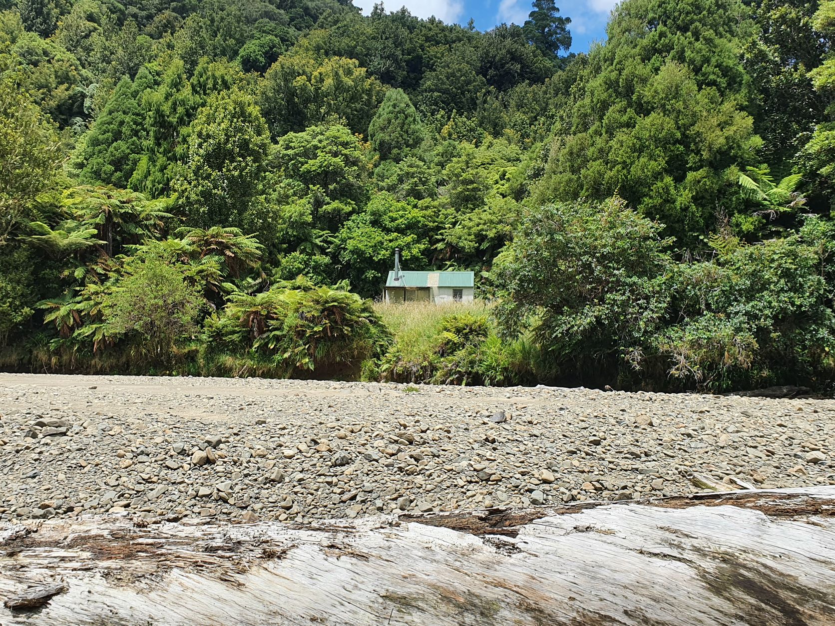 Name:  Koranga Forks Hut - Day one.jpg
Views: 670
Size:  849.6 KB