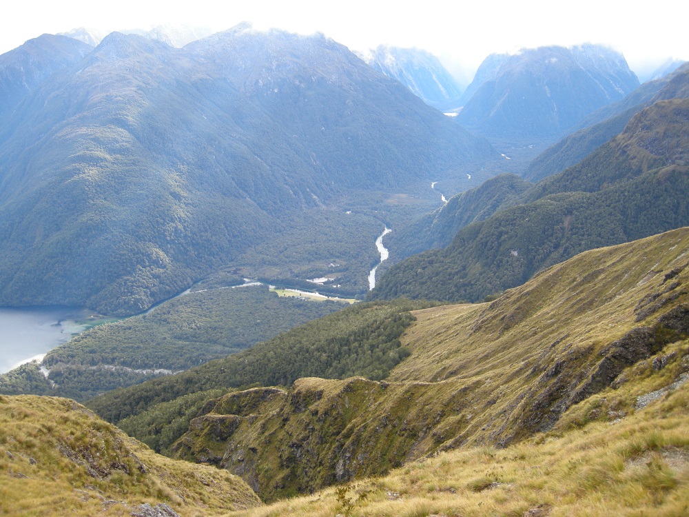 Name:  Glade House and Clinton River from c.1100m.jpg
Views: 1555
Size:  332.3 KB