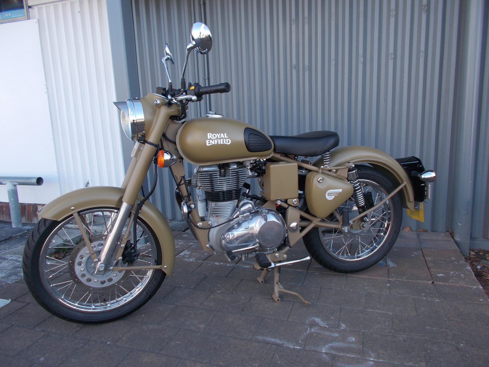 Name:  Enfield.jpg
Views: 845
Size:  704.4 KB