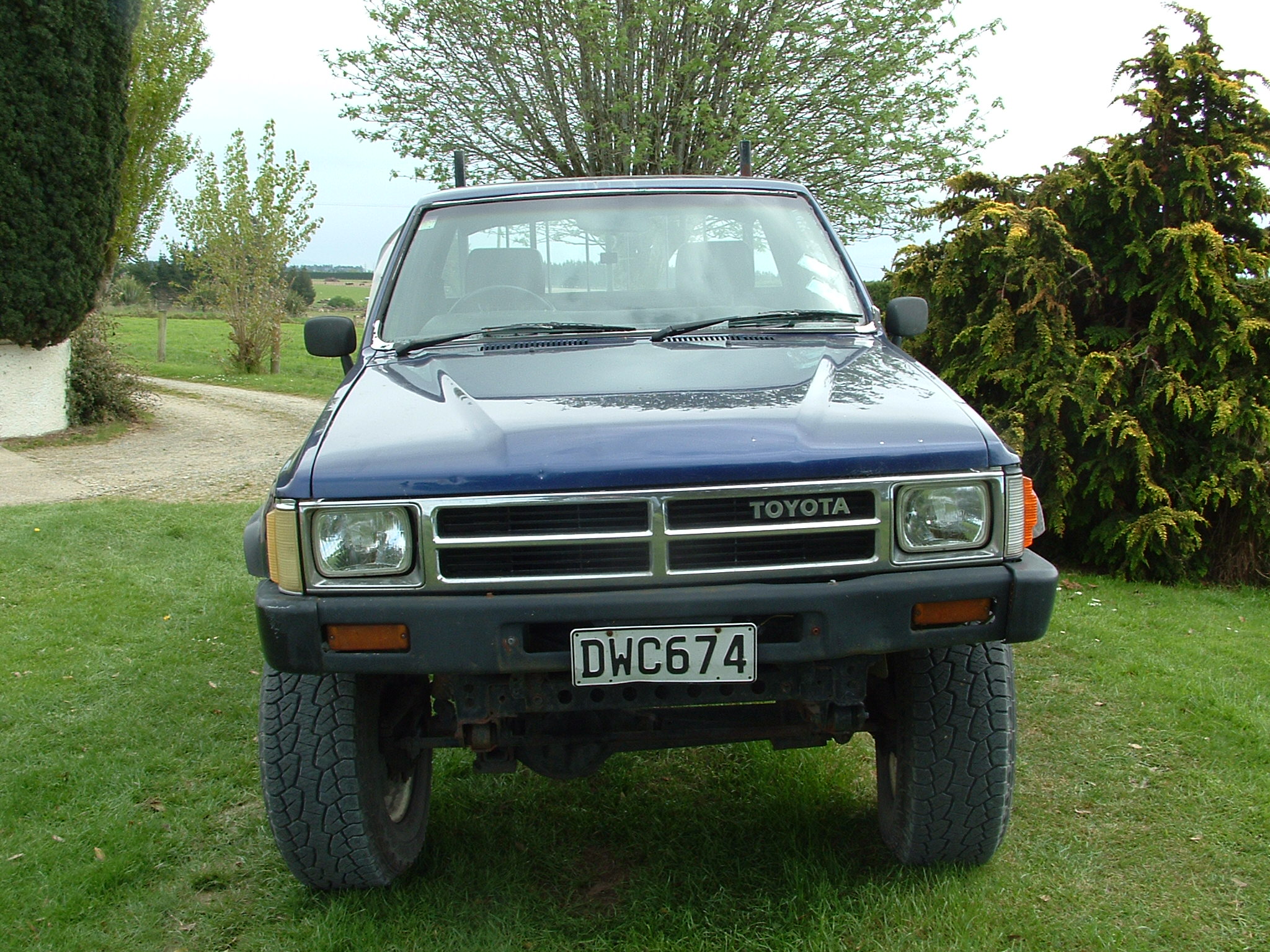 Name:  Hilux-3.JPG
Views: 1861
Size:  829.4 KB