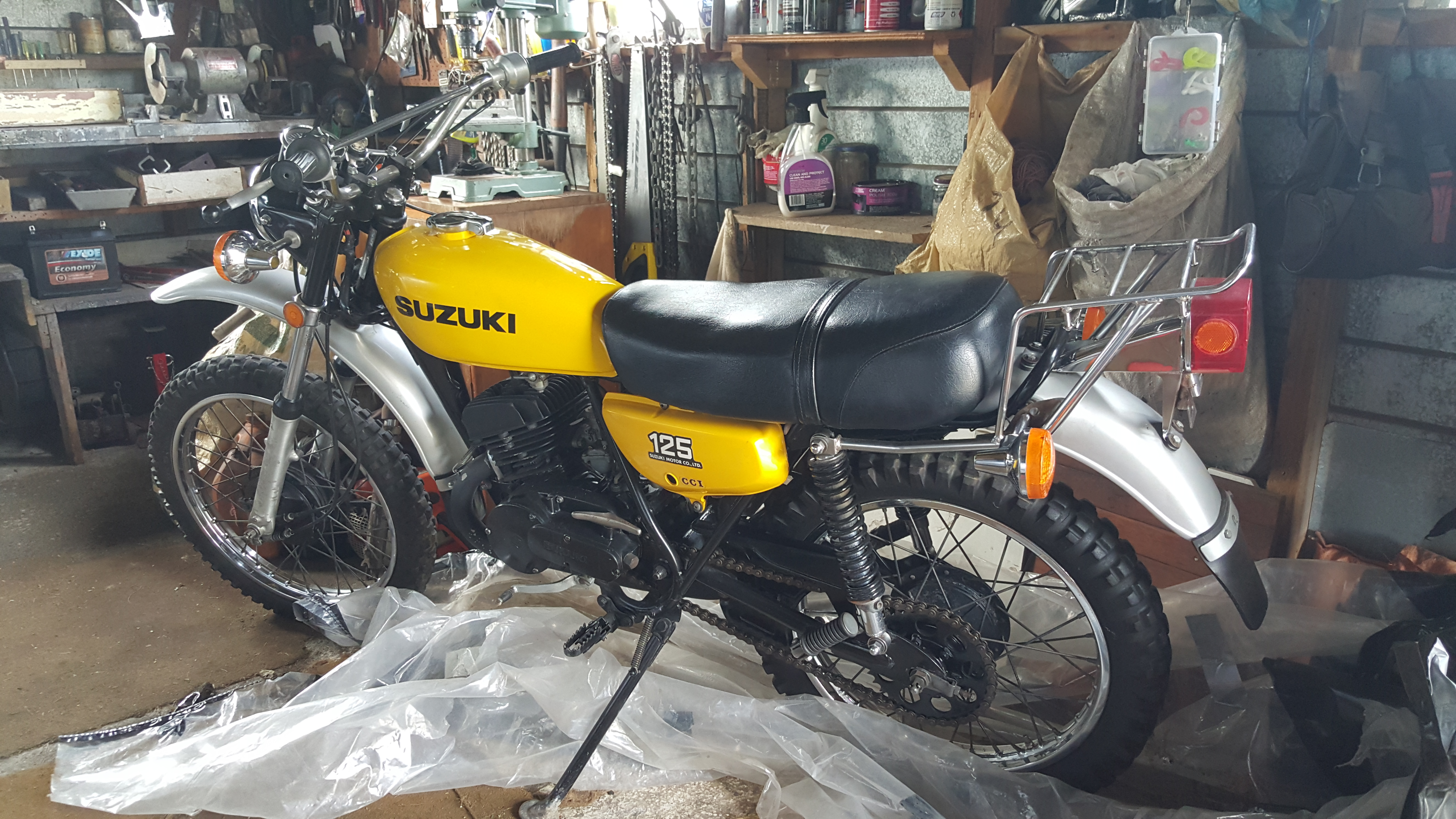 Name:  Suzuki TC125 1976..jpg
Views: 585
Size:  5.51 MB
