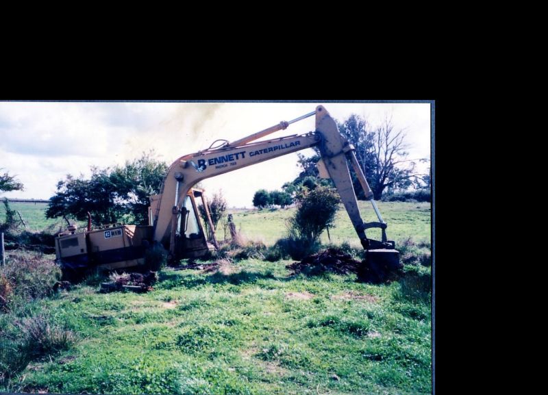 Name:  bennetts 15 ton cat.jpg
Views: 6402
Size:  84.2 KB