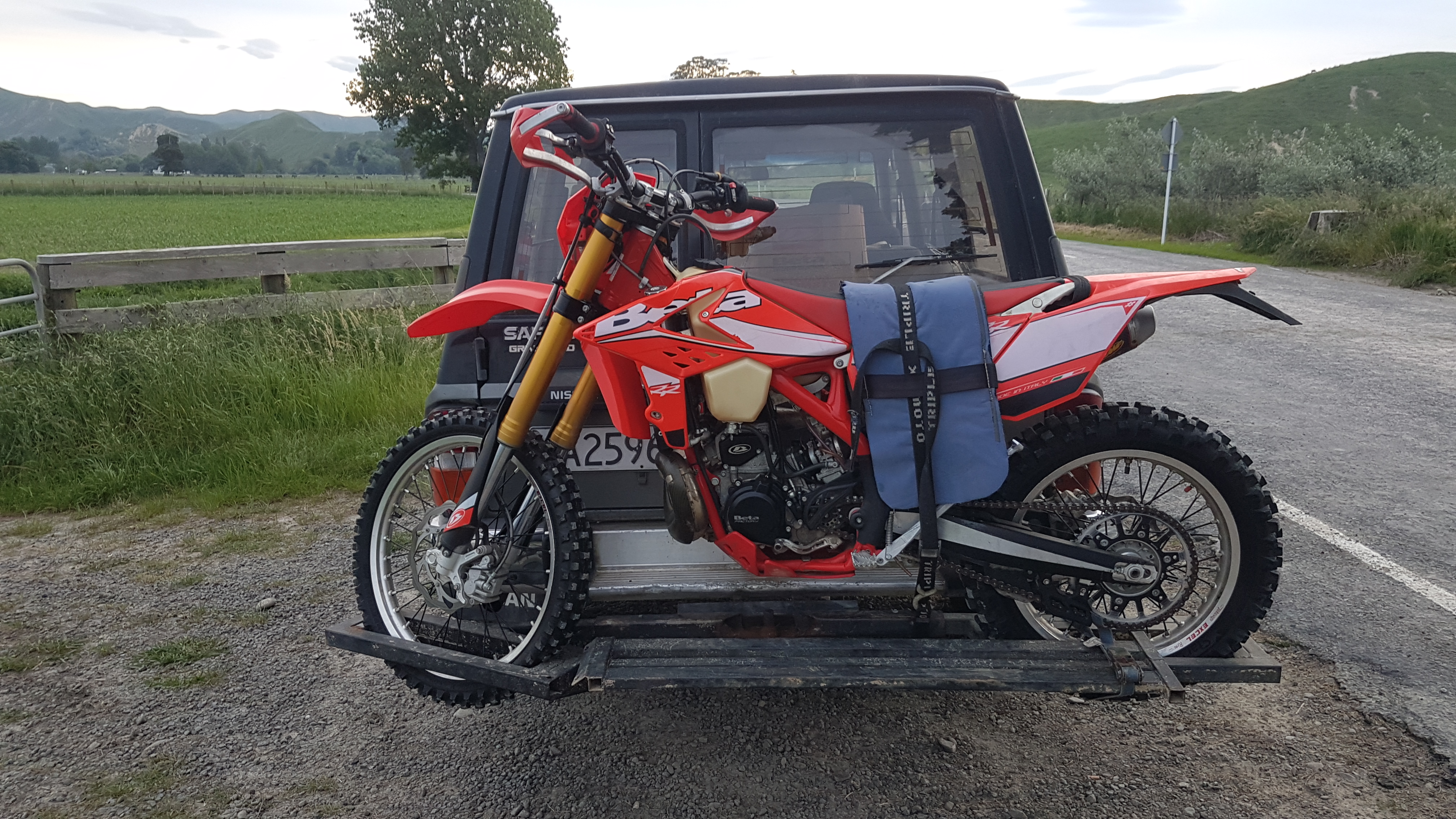 Name:  Bike carrier.jpg
Views: 571
Size:  3.77 MB