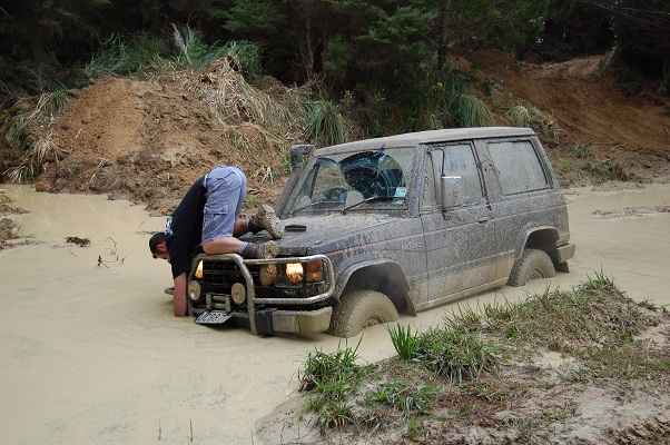 Name:  Winch bitch.jpg
Views: 683
Size:  158.2 KB
