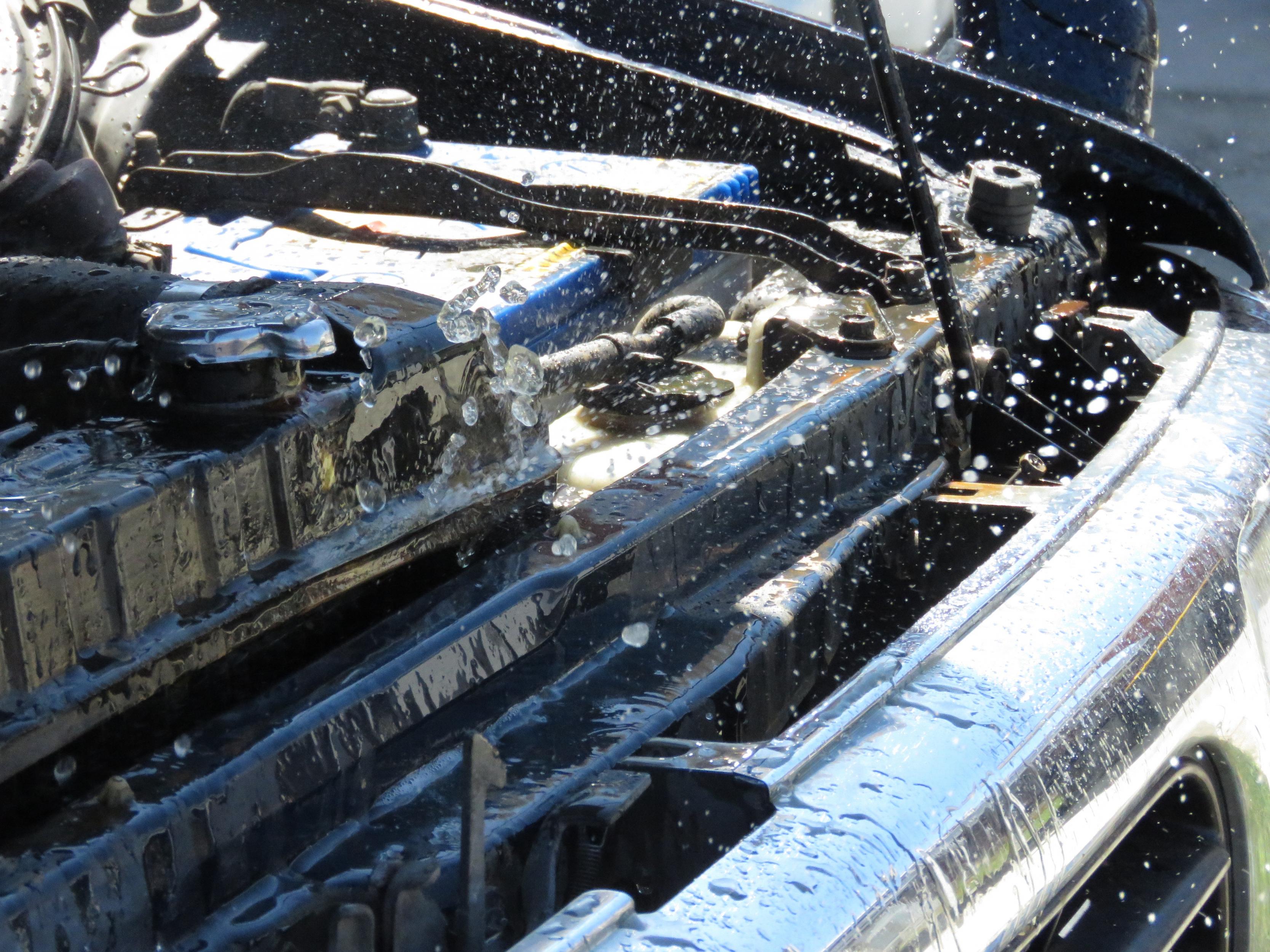 Name:  radiator leak.jpg
Views: 328
Size:  1.00 MB