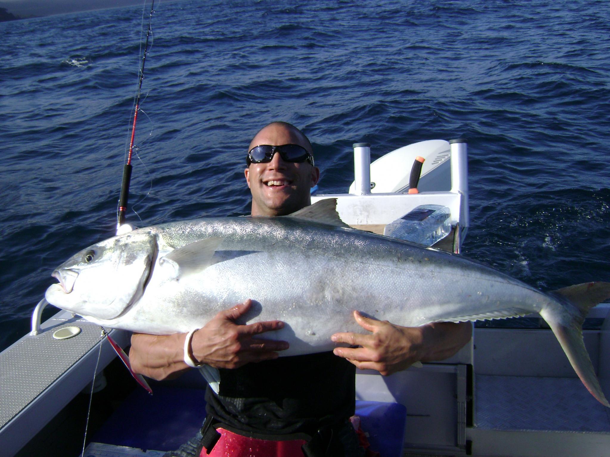 Name:  Waihau Beni,Jacob and ME October 2010 036.jpg
Views: 811
Size:  352.9 KB
