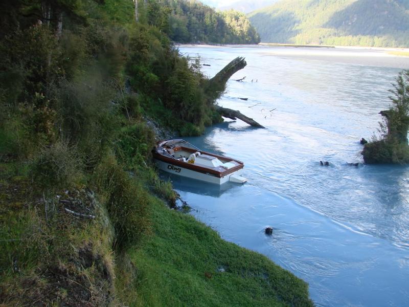 Name:  ArawhataTrip021 (Medium).jpg
Views: 2853
Size:  79.5 KB