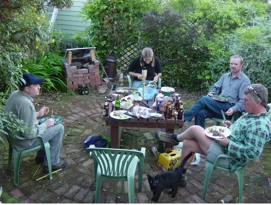 Name:  Old forum BBQ.jpg
Views: 699
Size:  127.4 KB