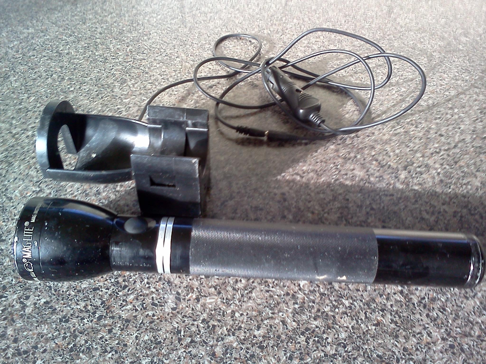 Name:  maglite.jpg
Views: 518
Size:  554.6 KB