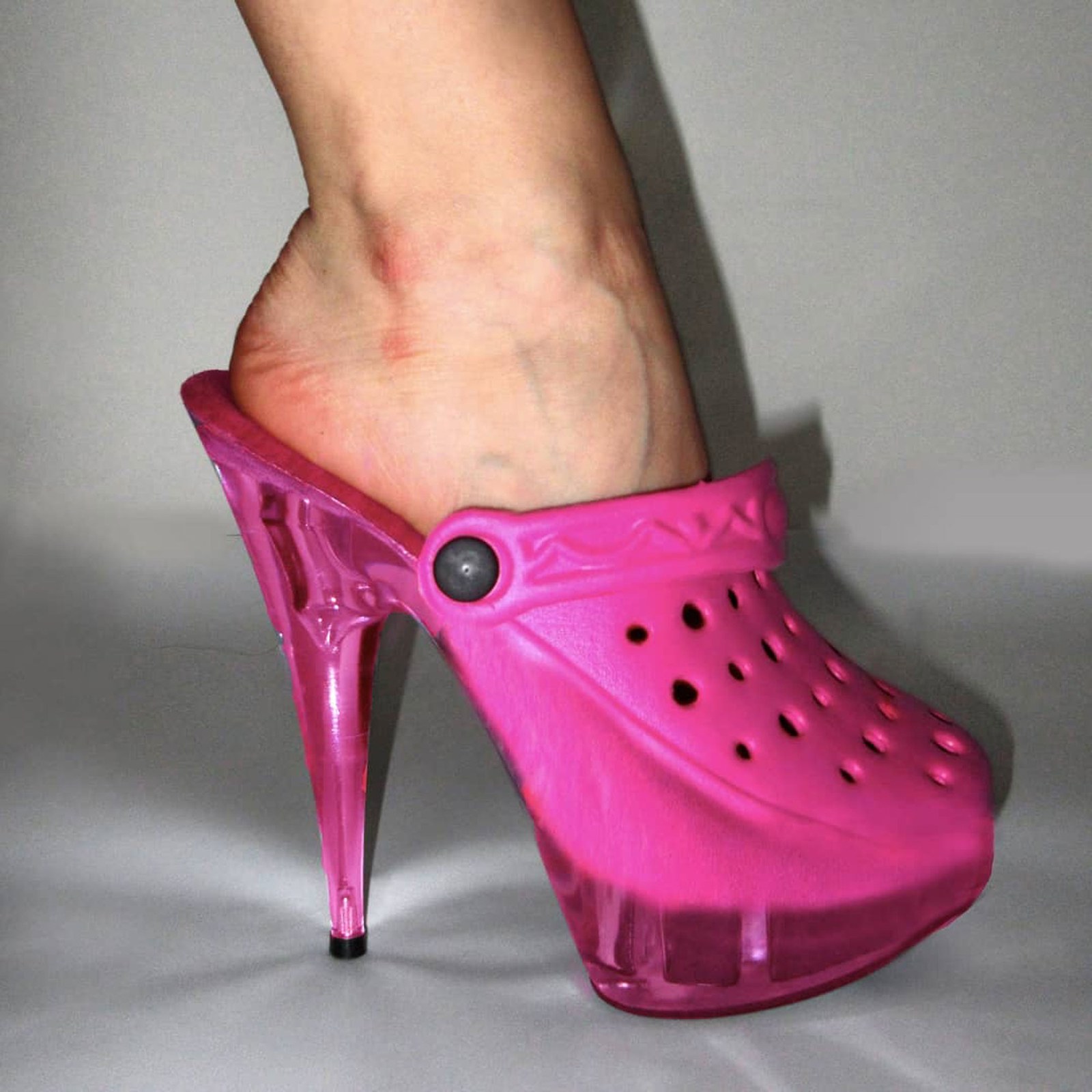 Name:  croc 1.jpg
Views: 210
Size:  255.6 KB