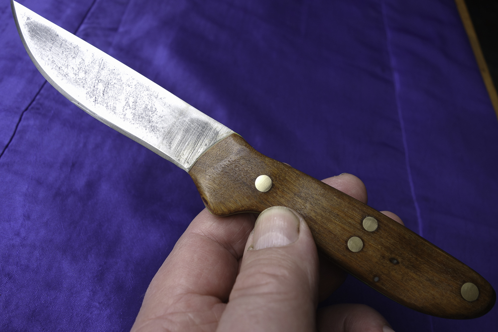 Name:  oak hunting knife 9-3-20-2.jpg
Views: 496
Size:  383.8 KB