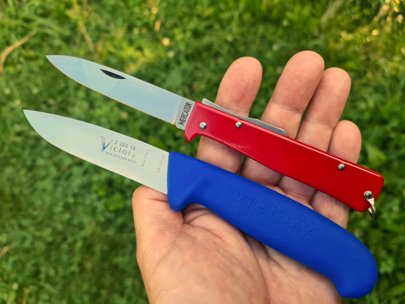 Name:  Knives_01.JPG
Views: 520
Size:  313.8 KB