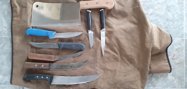 Name:  knifes.jpg
Views: 377
Size:  80.4 KB