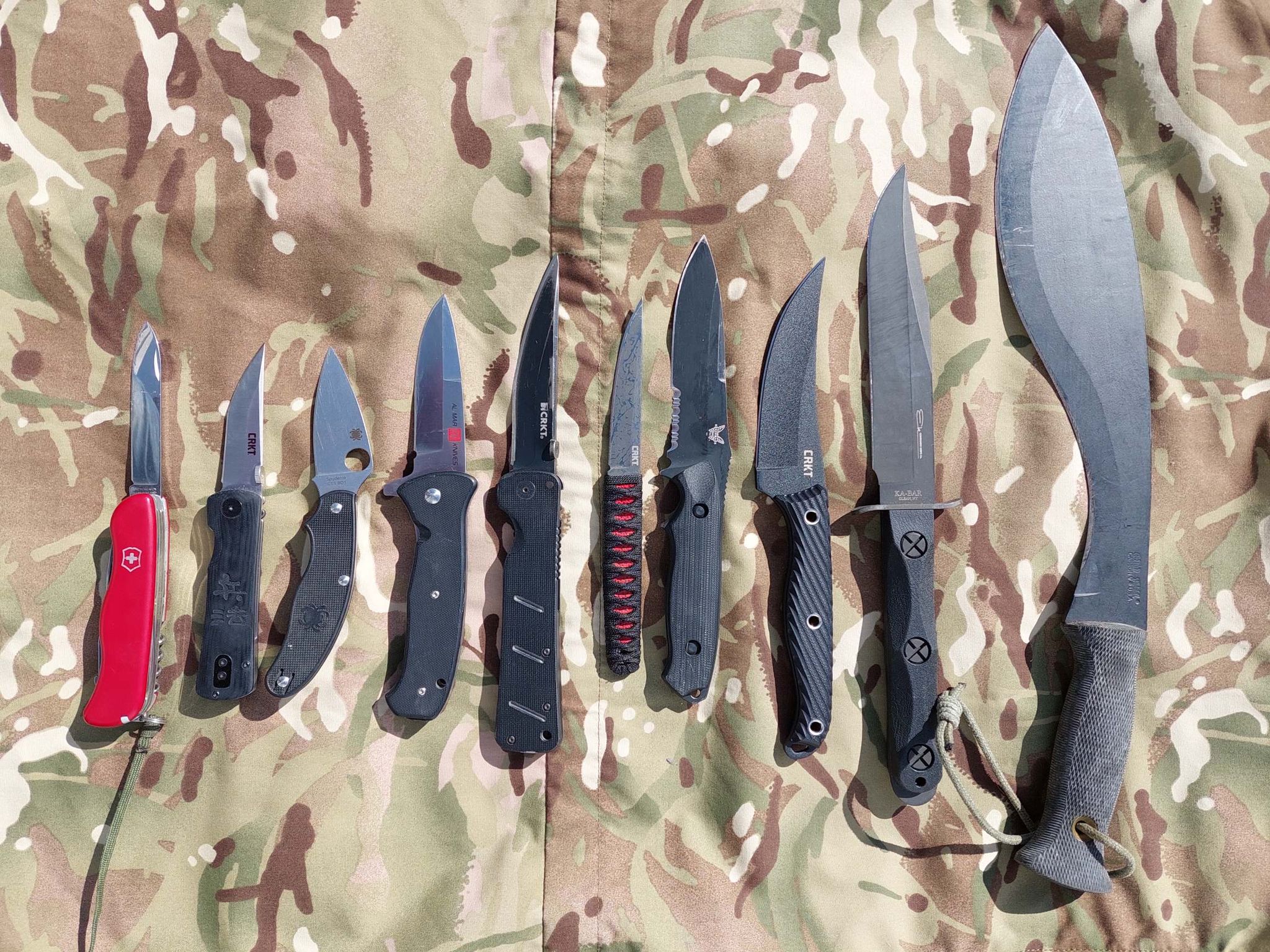 Name:  knives.jpg
Views: 438
Size:  723.3 KB