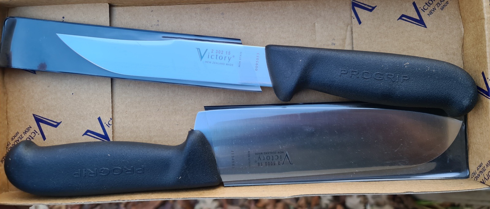 Name:  knife 2.jpg
Views: 342
Size:  277.5 KB