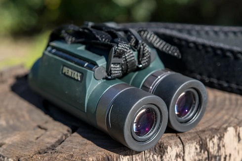 Name:  compact-binoculars-fullres-6109.jpg
Views: 422
Size:  52.9 KB