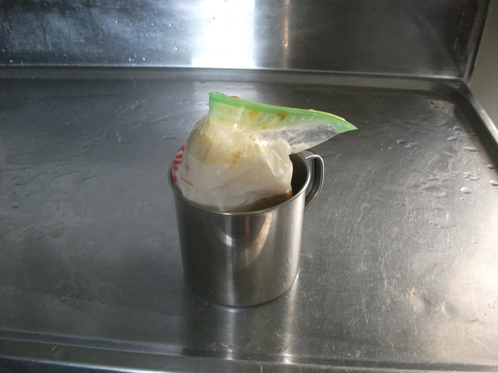 Name:  DSCF1336 Zip Bag cooked, rolled in cup.jpg
Views: 1521
Size:  611.6 KB