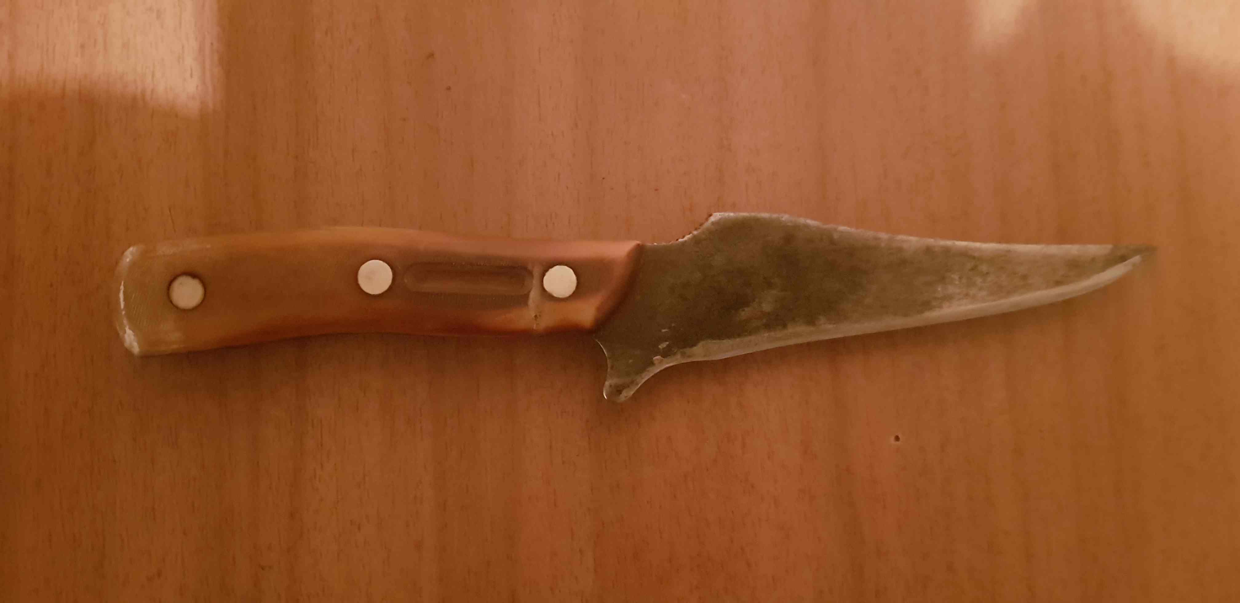 Name:  Gerry's knife.jpg
Views: 43
Size:  163.8 KB