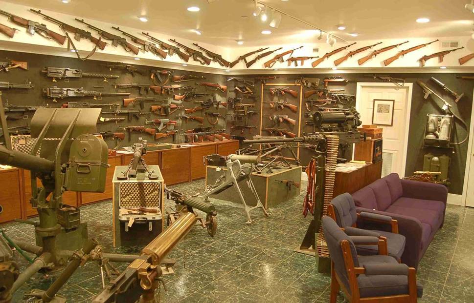 Name:  Andys gun room.jpg
Views: 317
Size:  111.6 KB