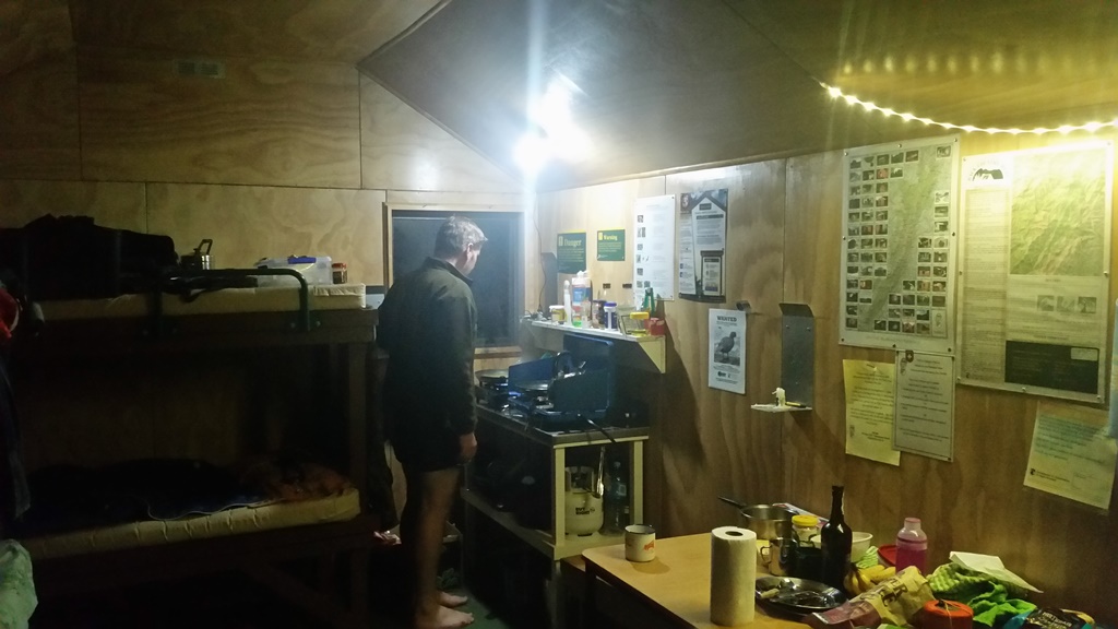 Name:  cooking with hut lights.jpg
Views: 926
Size:  161.7 KB