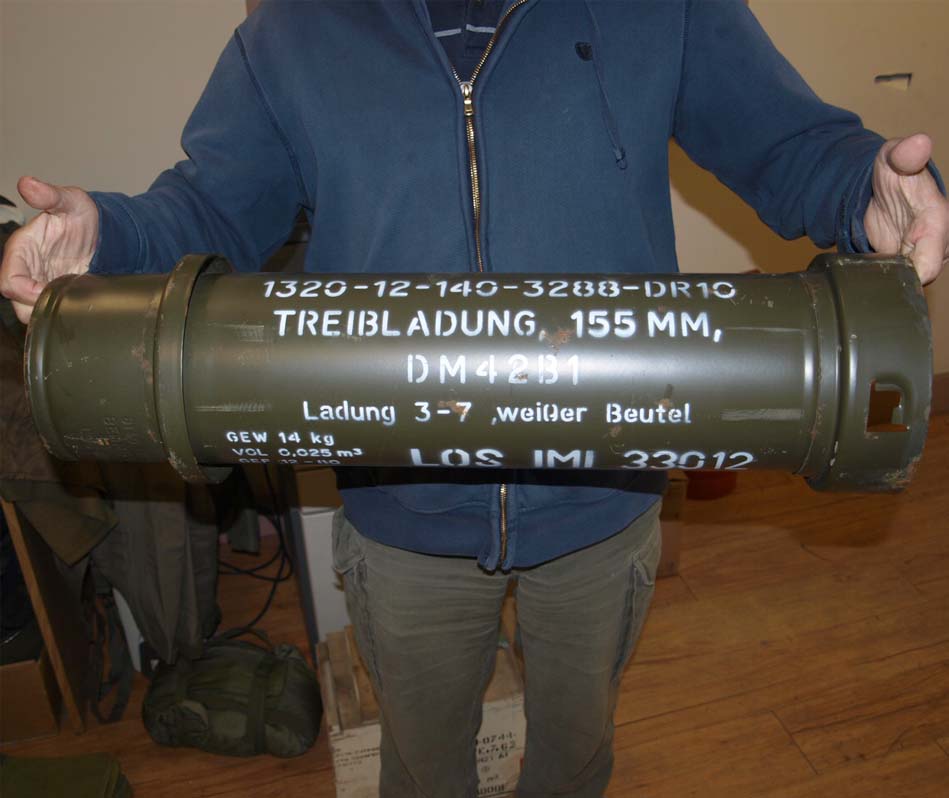 Name:  155mm ammo case side.jpg
Views: 340
Size:  79.9 KB