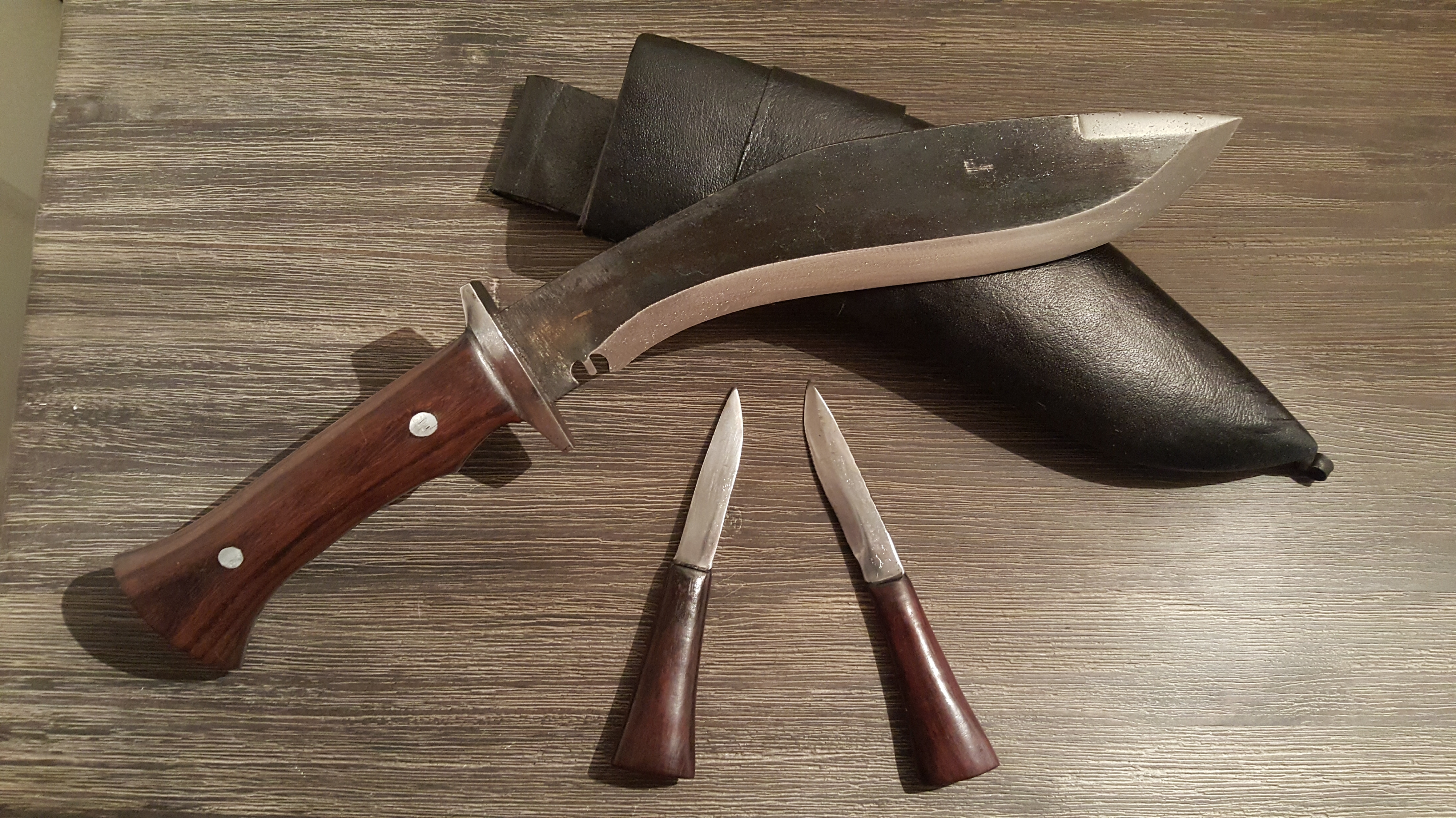Name:  Khukuri Neal Army.jpg
Views: 666
Size:  8.27 MB