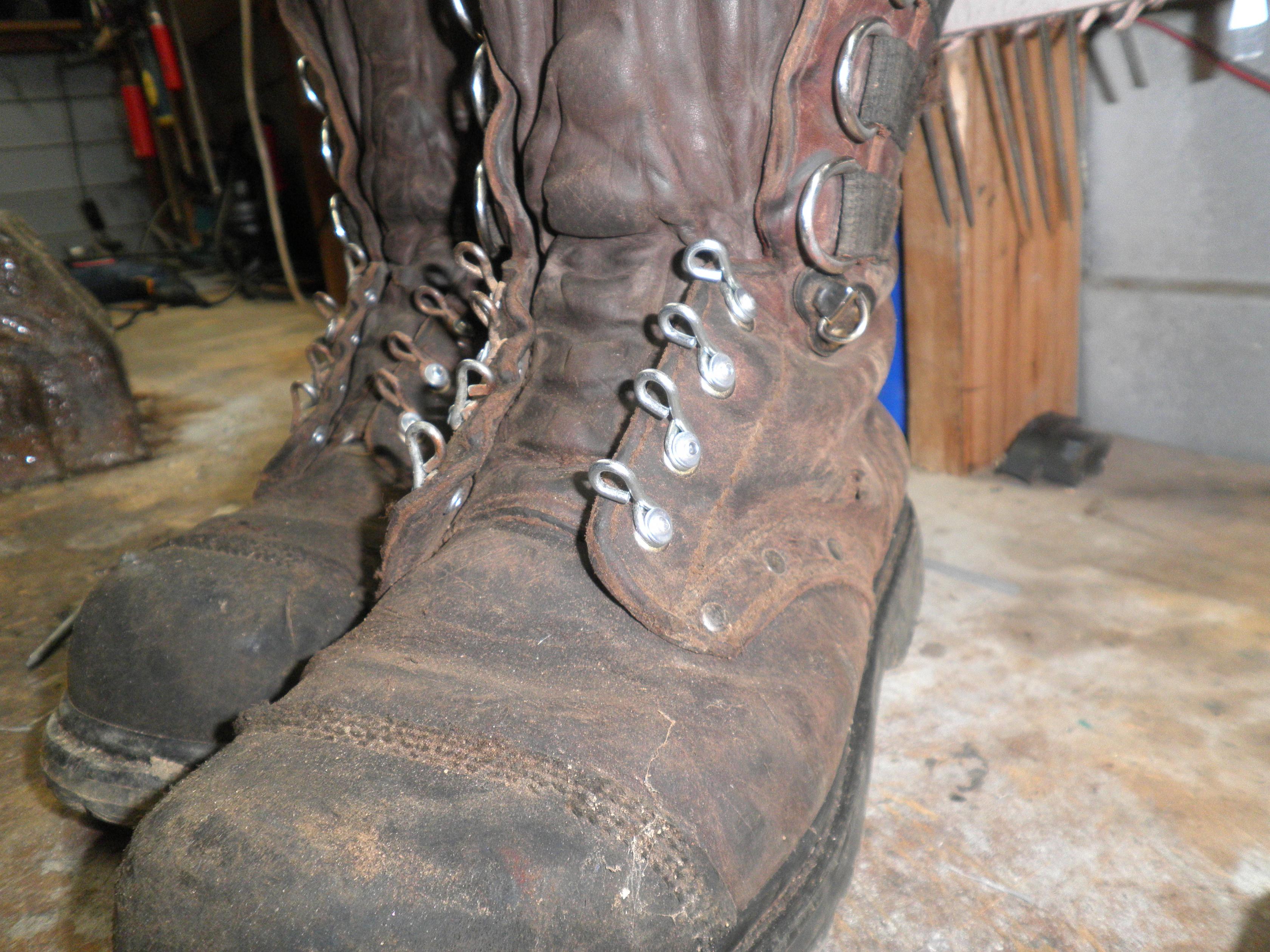 Name:  boots.jpg
Views: 615
Size:  1,023.7 KB