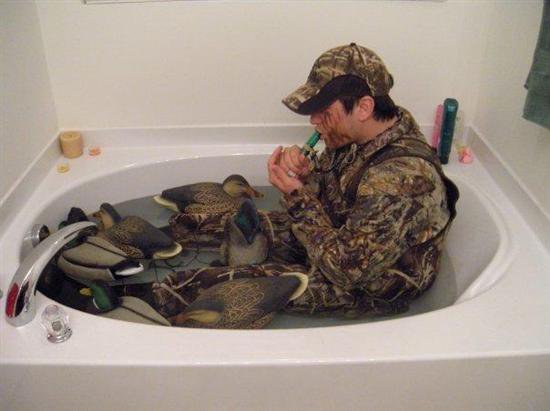 Name:  sHOOTIN dUCKS.jpg
Views: 533
Size:  33.1 KB