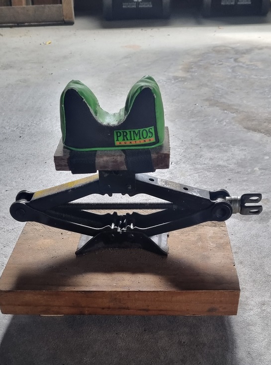 Name:  Rifle rest 2.jpg
Views: 2015
Size:  145.8 KB