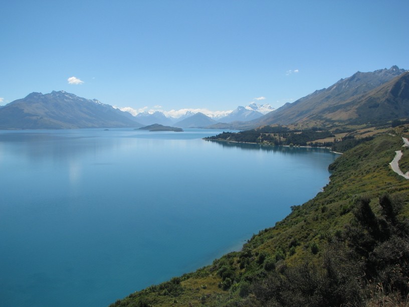 Name:  Glenorchy at top of lake.jpg
Views: 368
Size:  78.7 KB