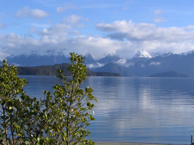 Name:  Lake Manapouri 2.jpg
Views: 335
Size:  84.5 KB