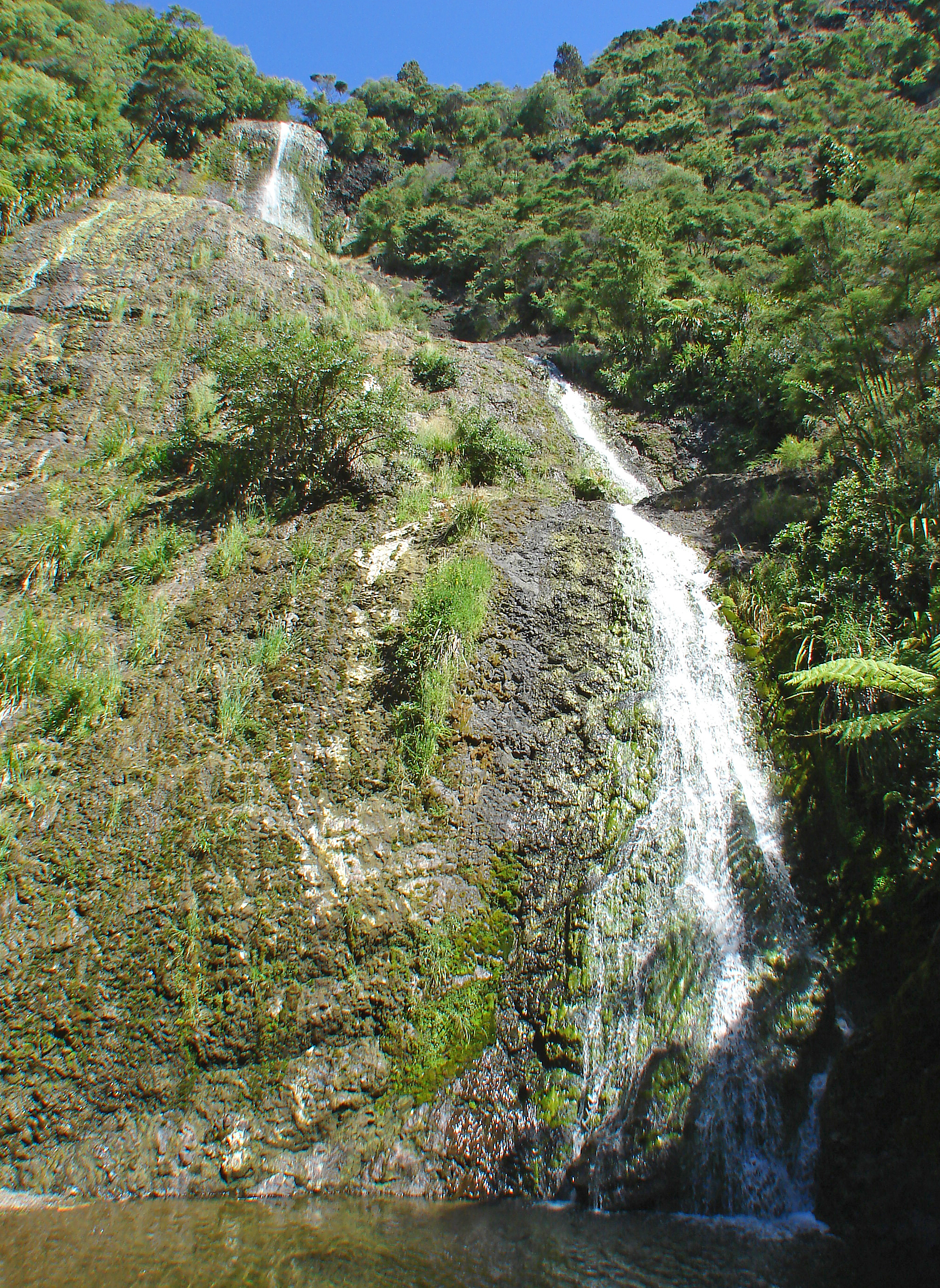 Name:  Waihirere Falls.jpg
Views: 1556
Size:  8.00 MB