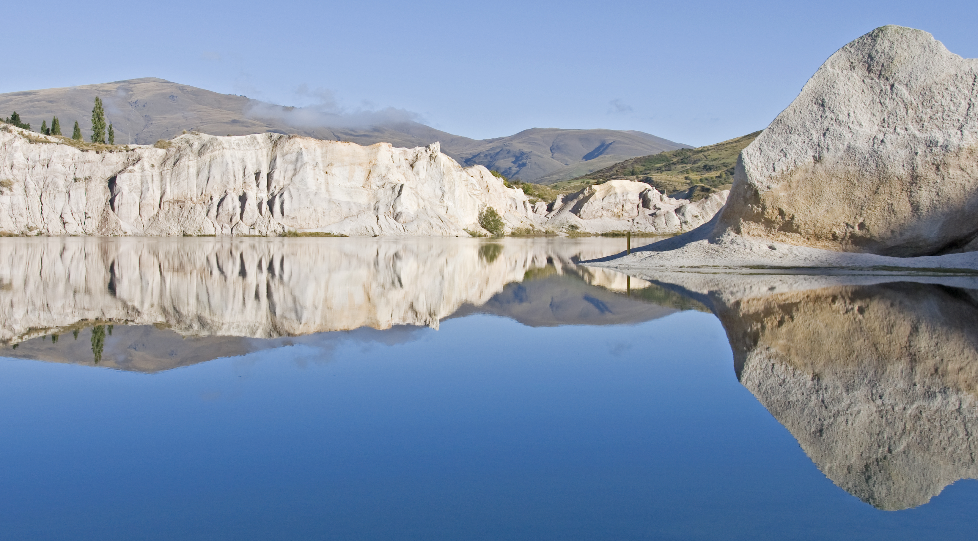 Name:  Blue Lake St Bathans.jpg
Views: 828
Size:  3.16 MB
