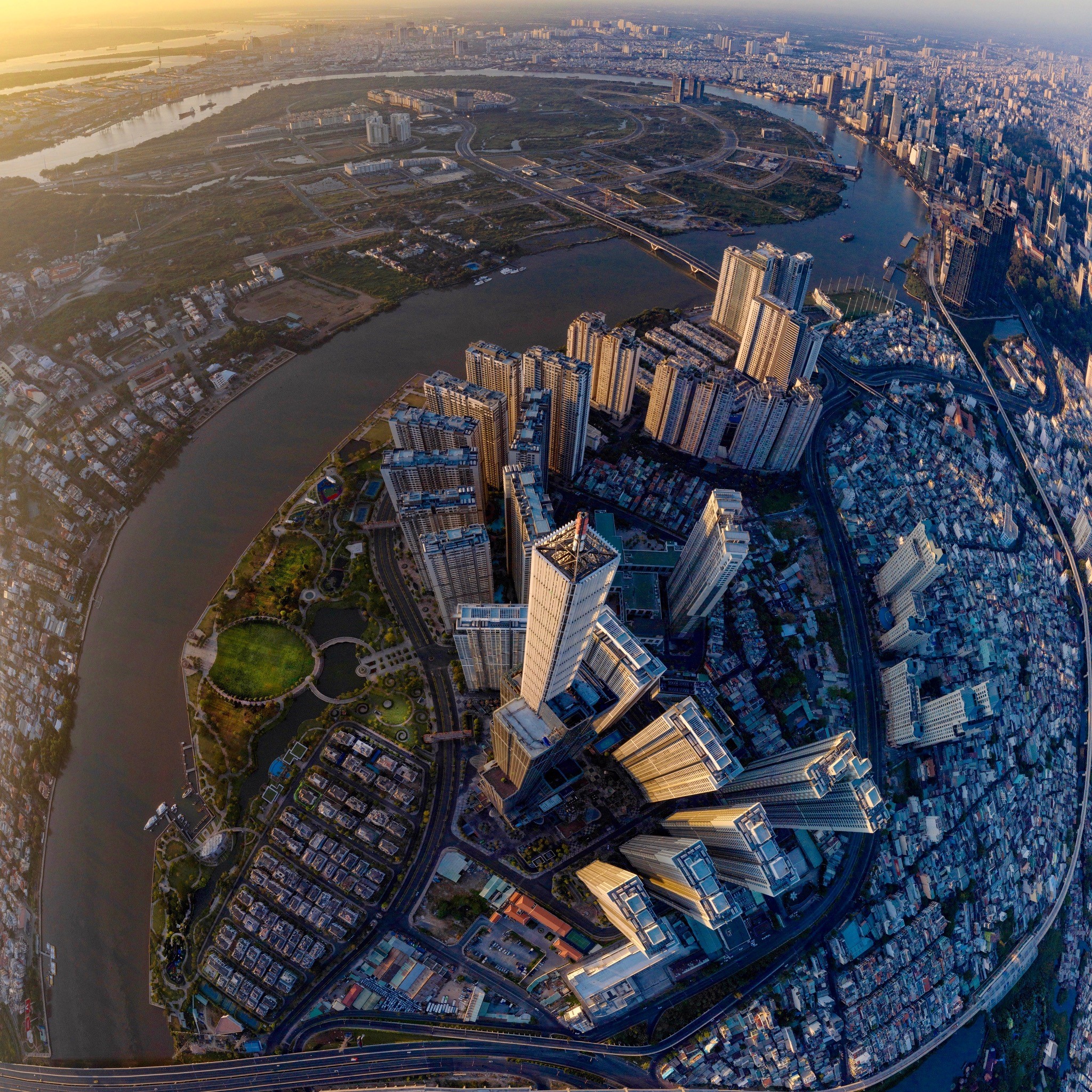 Name:  HCMC.jpg
Views: 502
Size:  1.74 MB