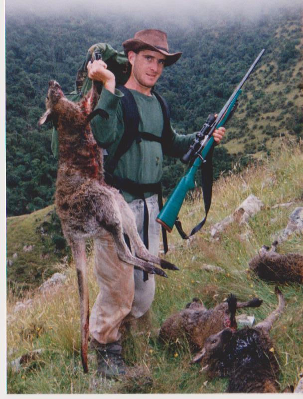 Name:  WALLABIE V HUNT 002.jpg
Views: 534
Size:  85.8 KB