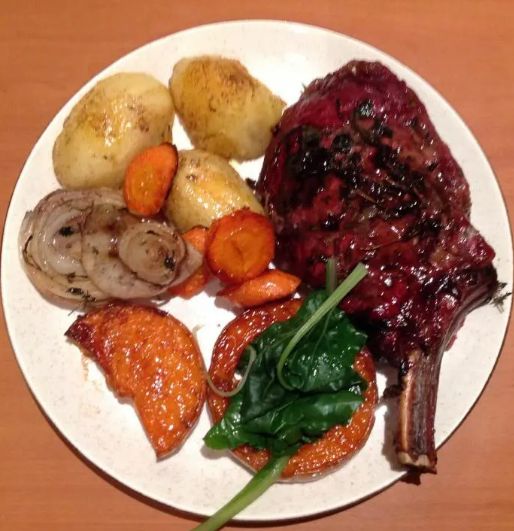 Name:  RED Rib Eye Roast 22 day Sml.jpg
Views: 291
Size:  51.3 KB
